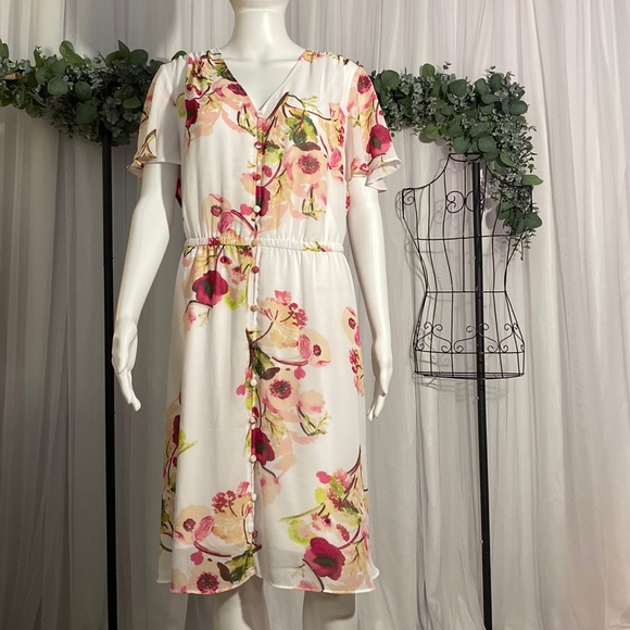 EUC Sheer Lined Floral Dress - Picture 1 of 3